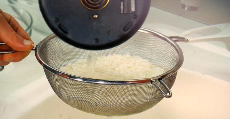 Голубцы по-турецки с соусом