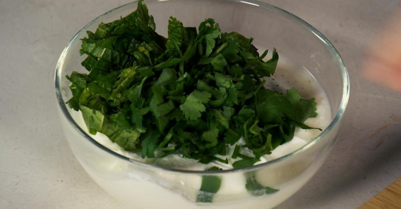 Голубцы по-турецки с соусом