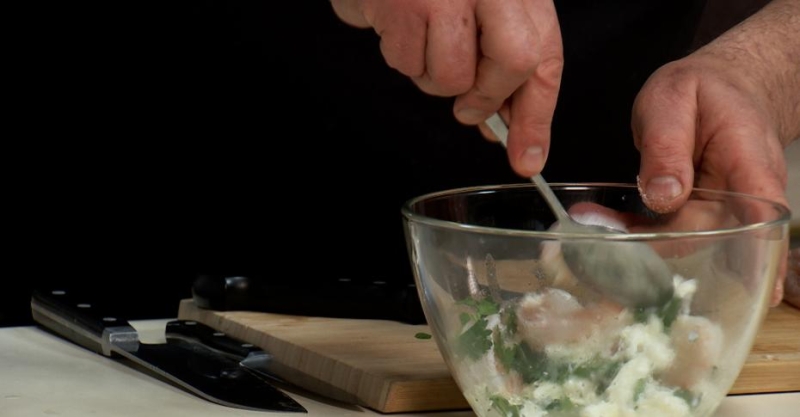 Куриная грудка, фаршированная креветками