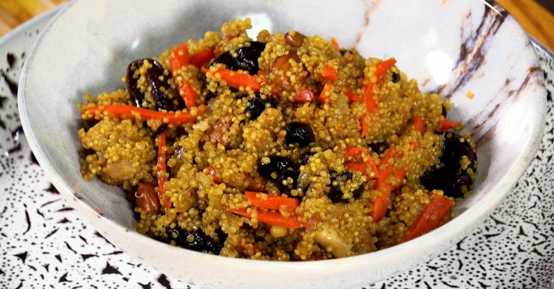 Киноа с курицей