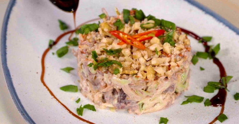 Салат с бараниной и редькой